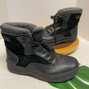 BearPaw Men’s Winter Insulated Hiking Boots